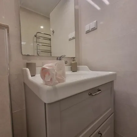 Casa Bailey * Каштру-Марин